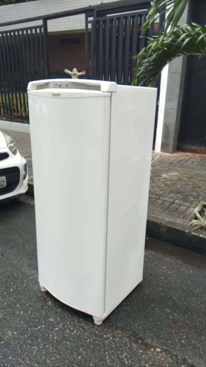 Freezer Vertical Consul Semi Nova  - Foto 4