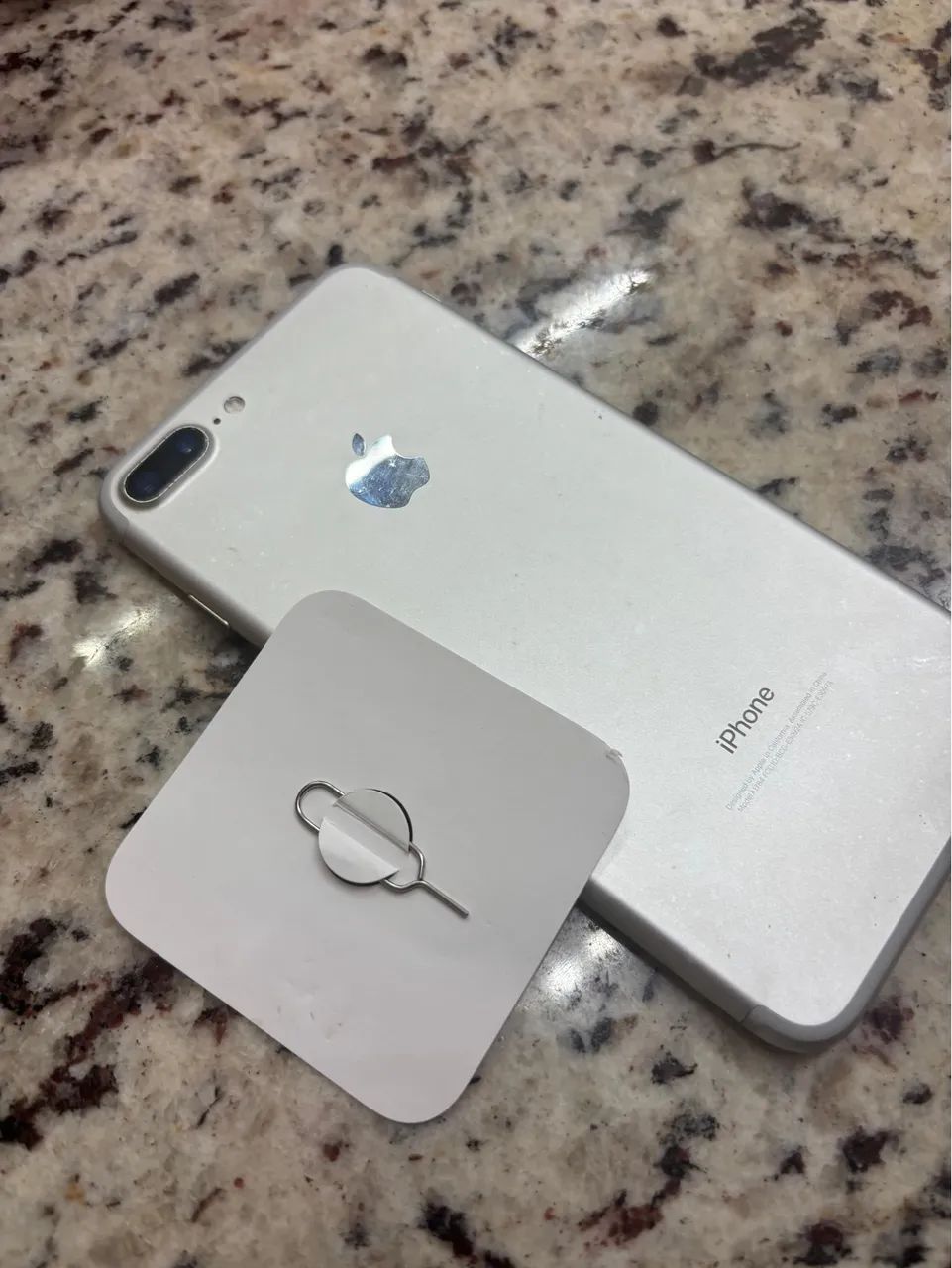 iPhone 8 Plus 64gb - Celulares e Smartphones - Cruzeiro Novo