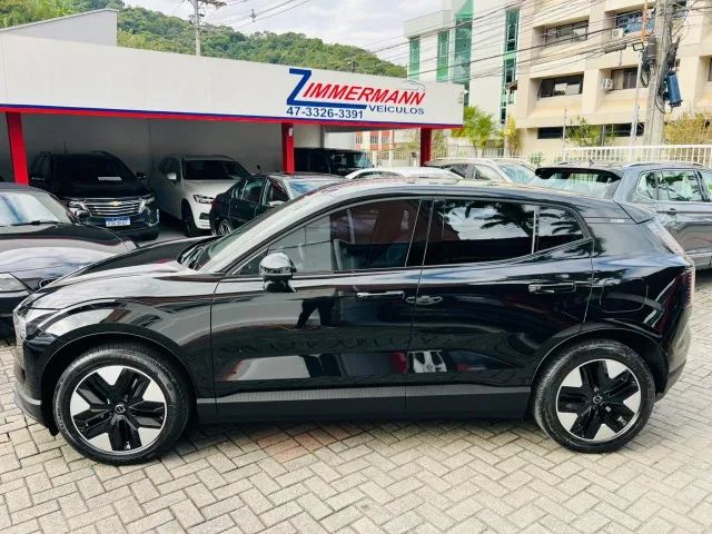Volvo EX30 E60 Core (elétrico) 2024 - Foto 2