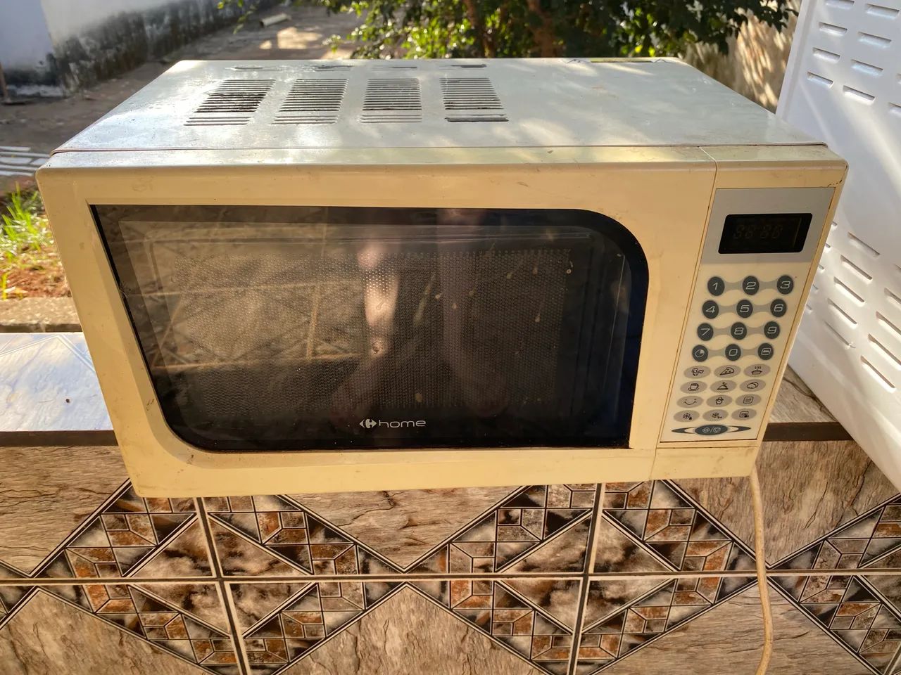 Microondas com defeito 