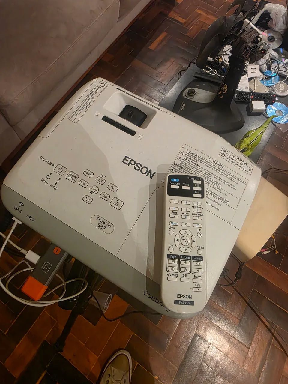 Projetor epson S27