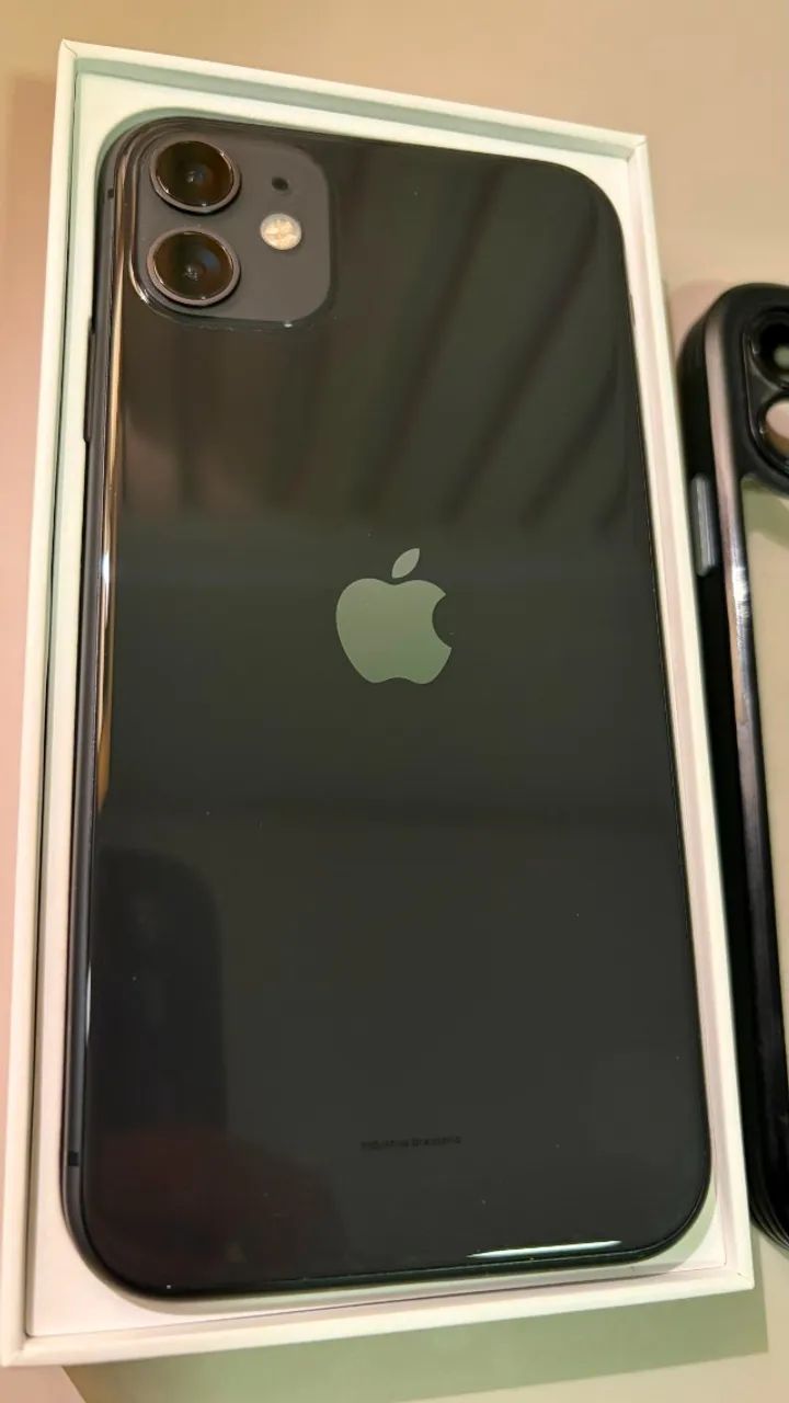 iPhone 11 64gb lacrado 