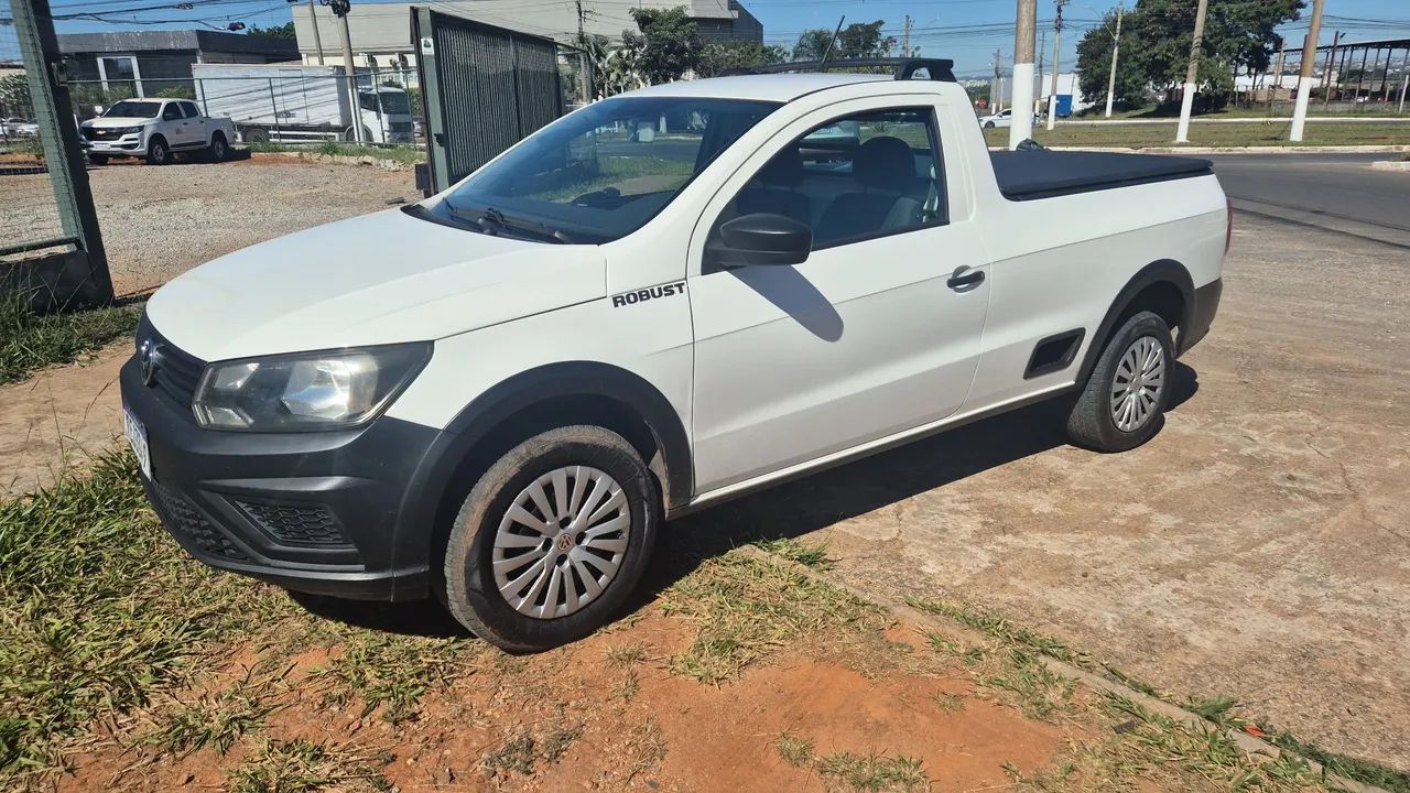 Volkswagen Saveiro Saveiro Robust 1.6 Total Flex 8V 2021