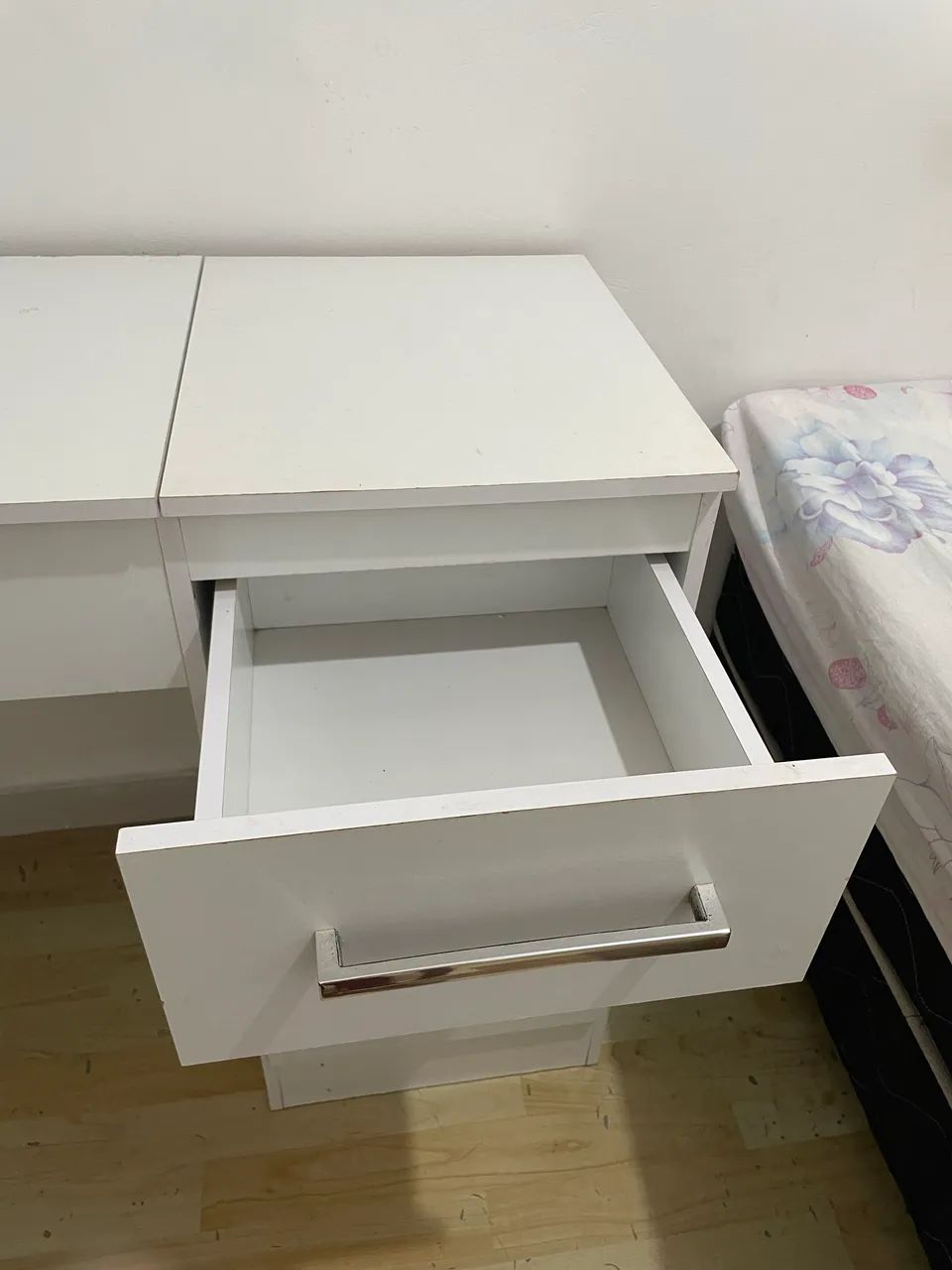 Dressing Table/Desk467357326451691523
