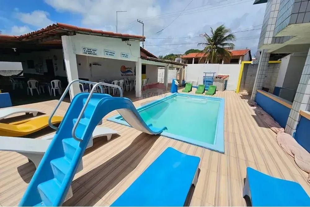 Prédio 530m² com 4 apartamentos de (86m² cada) + área de lazer + casa com restaurante - Foto 3
