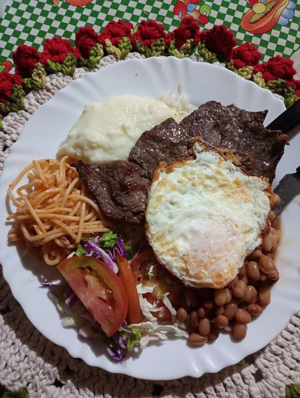 Preciso de alguém que sabe fazer comida e preparar marmita  - Foto 4
