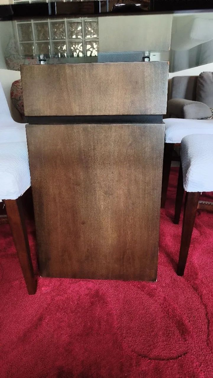 Vende-se mesa de jantar com 6 cadeiras. - Foto 3