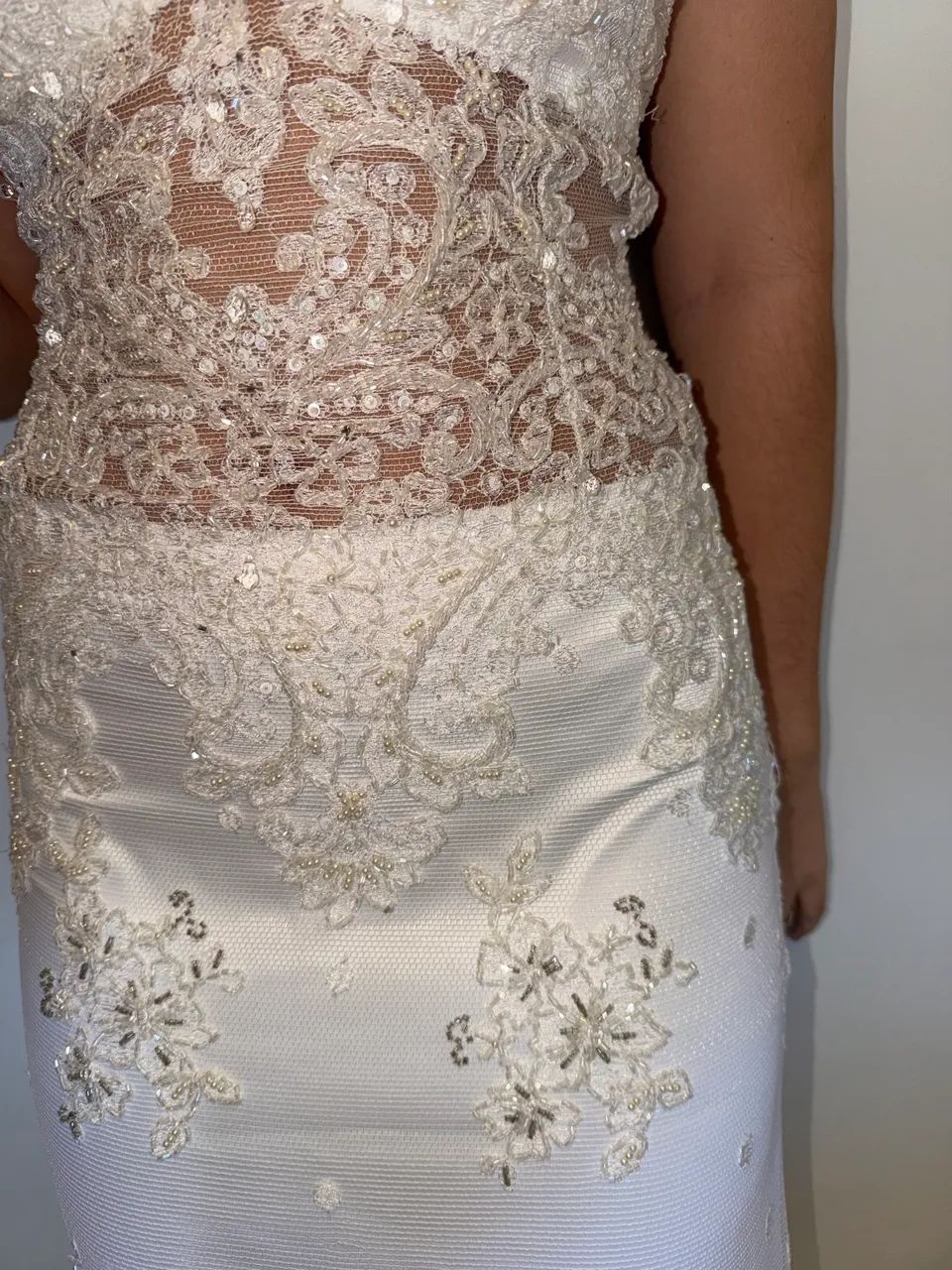 Vestido de Noiva bordado e com renda - Foto 2