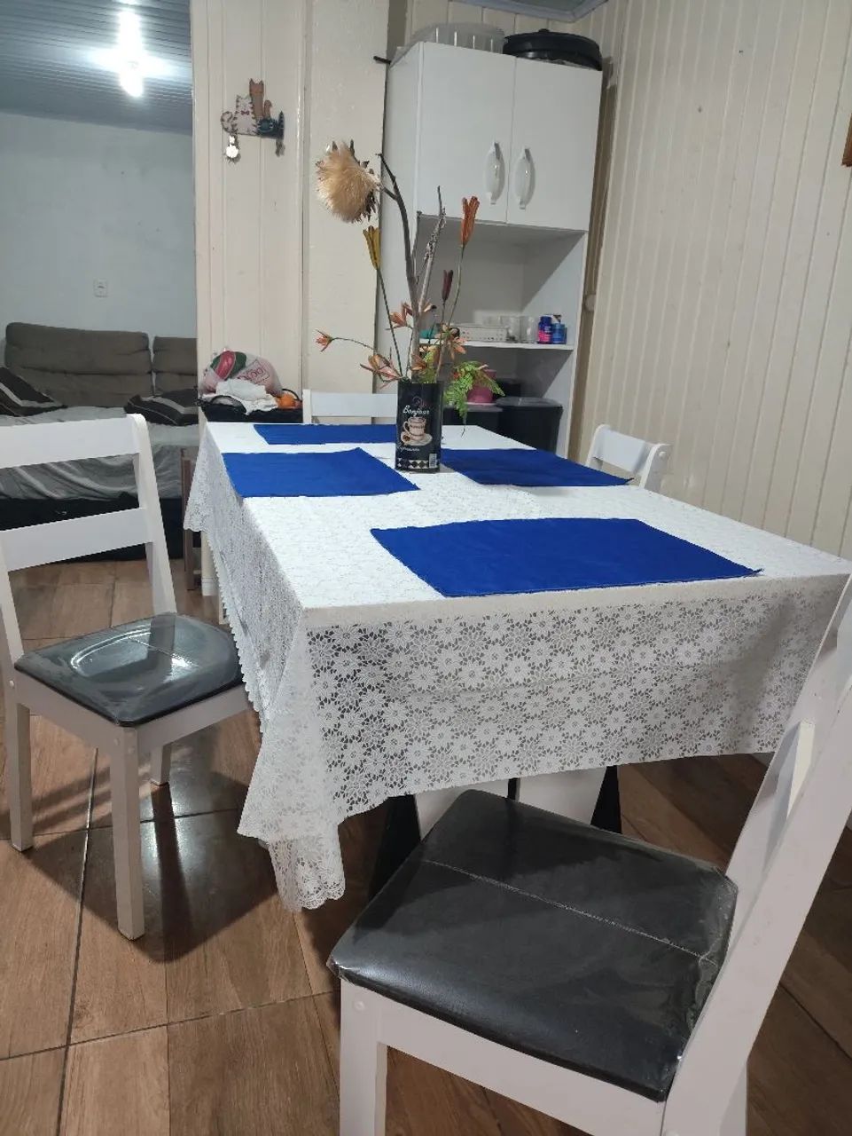 Mesa de jantar com 4 cadeiras  - Foto 4