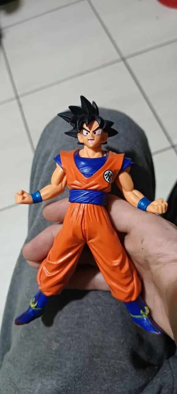 Goku e vegeta estátua  - Foto 5