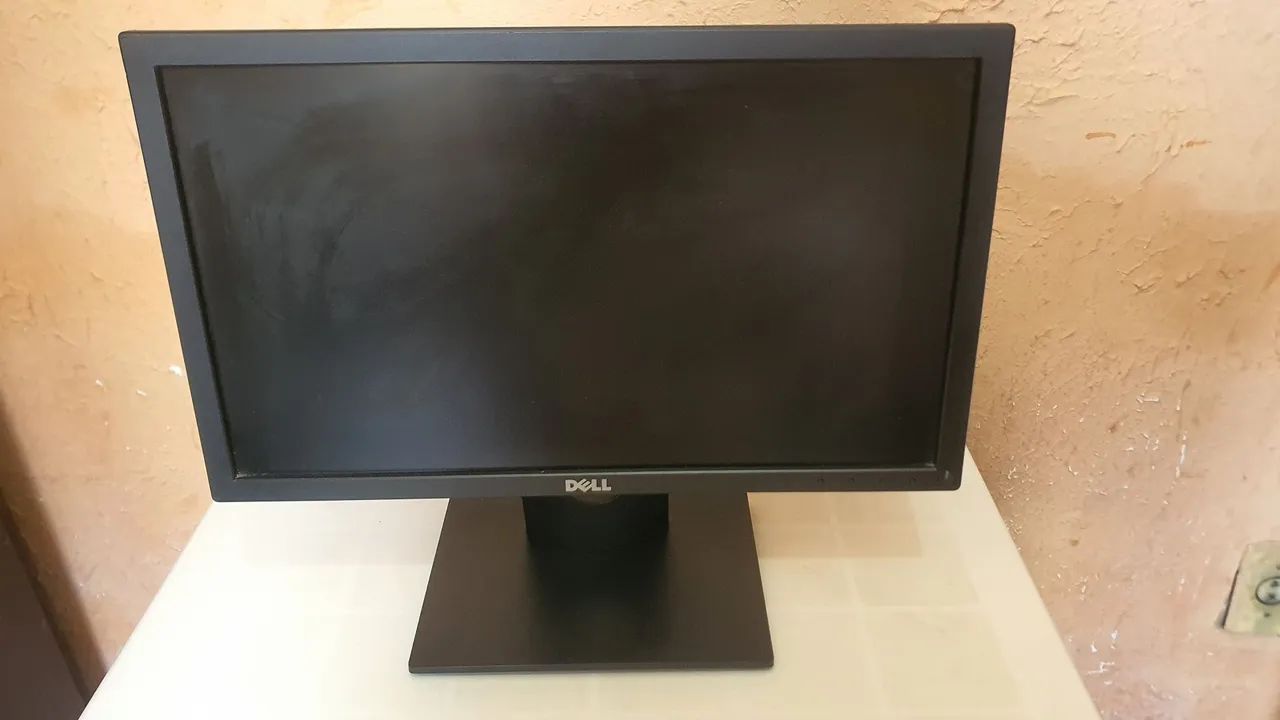 Monitor Dell ideal para escritórios e estudos ! Extra
