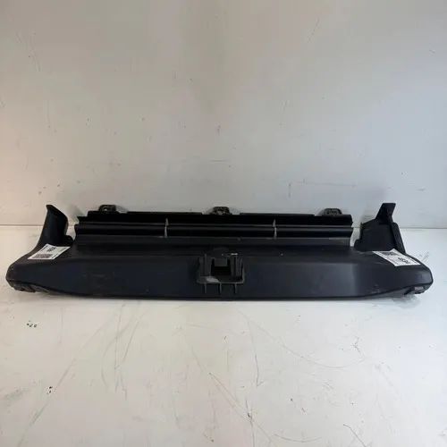 Moldura Defletor Superior Parachoque Amarok 2010 A 2016