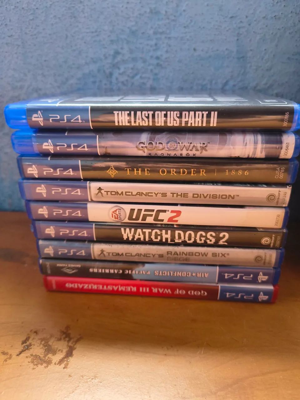 PS4 slim 1tb com 2 controles e 10 jogos  - Foto 5