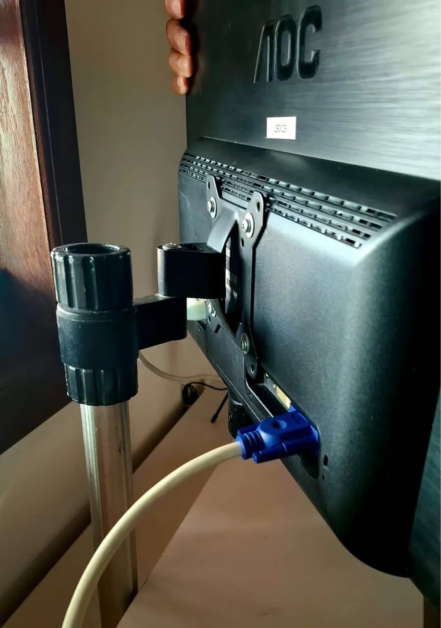 Monitor AOC E2050SN 20" VGA DVI + Suporte VESA  - Foto 3