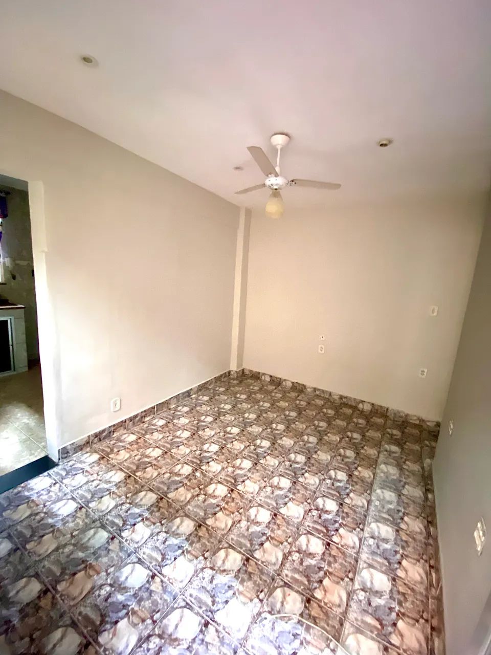 VENDO CASA S.J. MERITI  - Foto 5