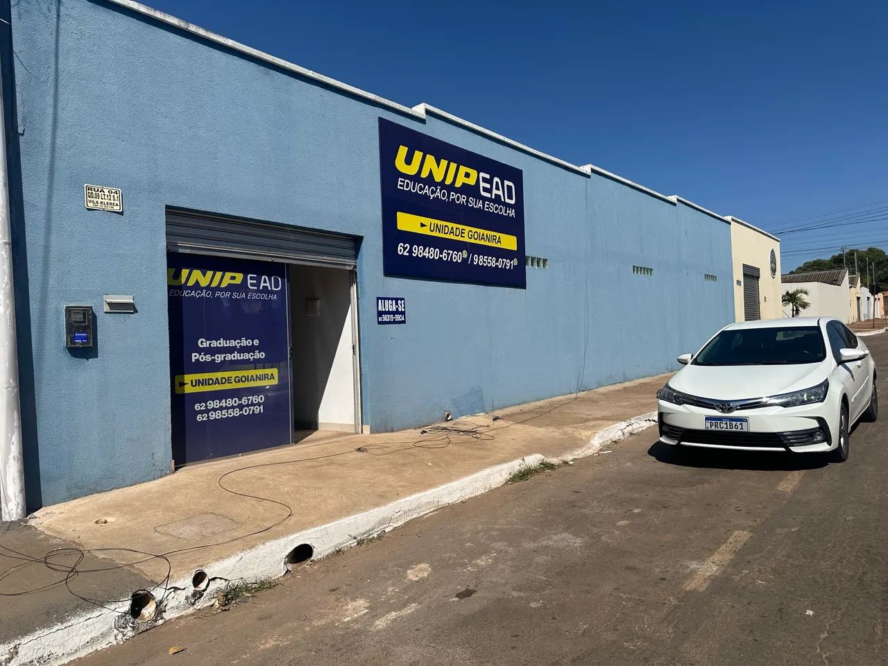 Aluga-se sala comercial -  Centro de Goianira! 