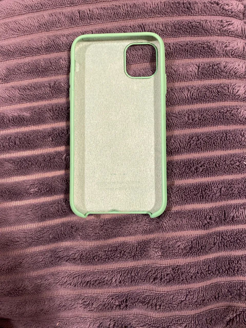Capinha Iphone 11 Original - Verde água  - Foto 2