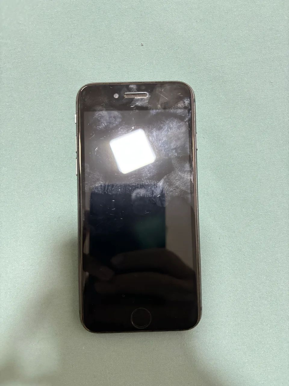 iPhone 6s para utilização de peças 
