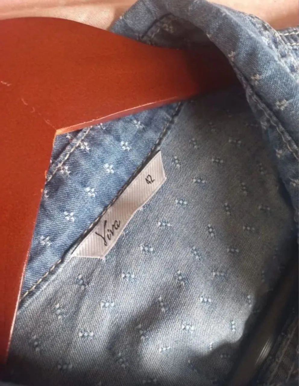 camisa jeans feminina 42 - Foto 5
