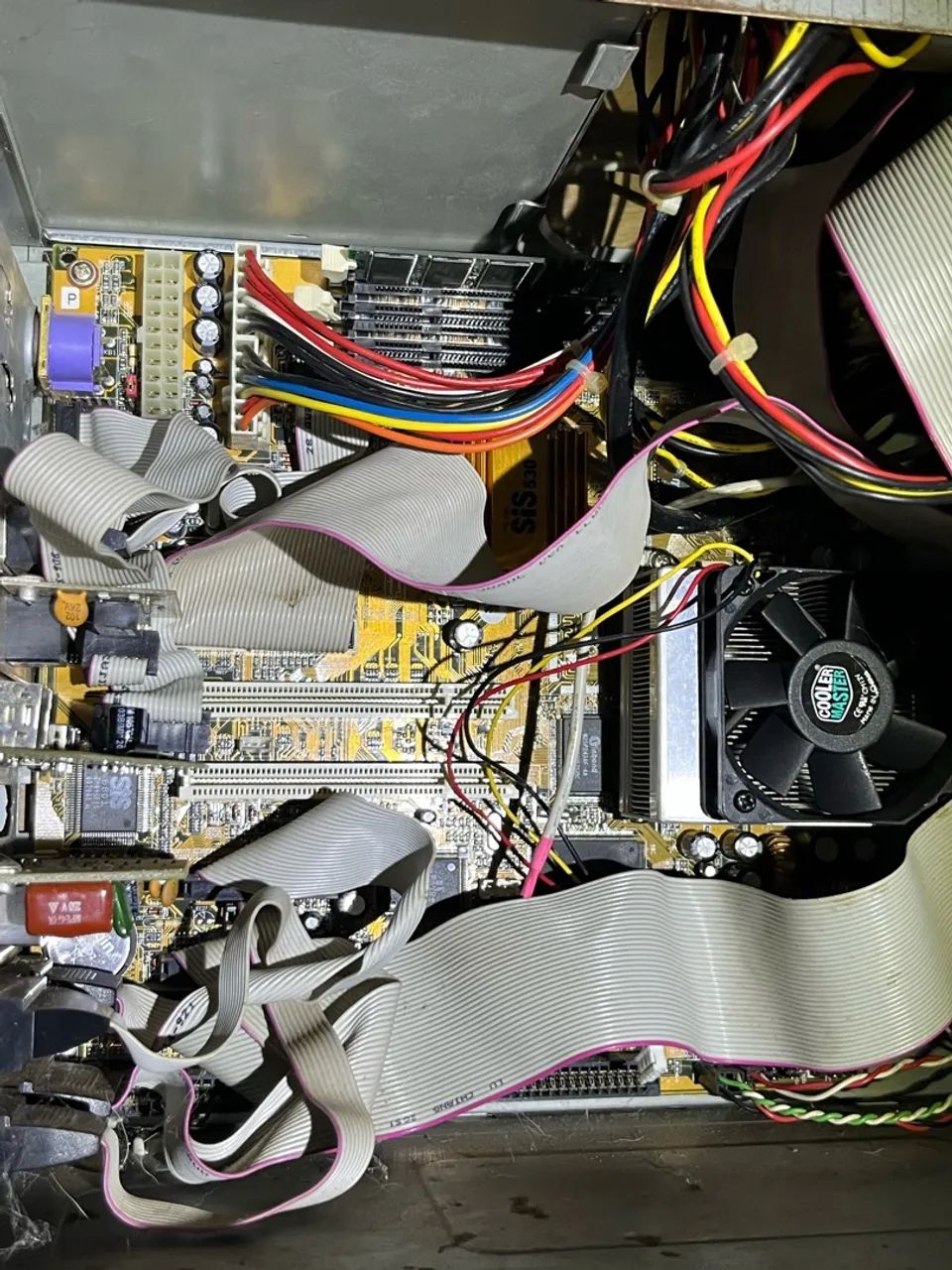 Lindo Gabinete CPU K6 2 450 Mhz, PC retrô - Foto 4