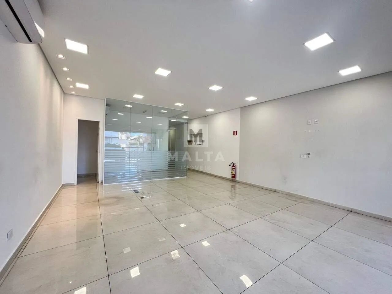 Loja para alugar no Barreiro - Foto 2