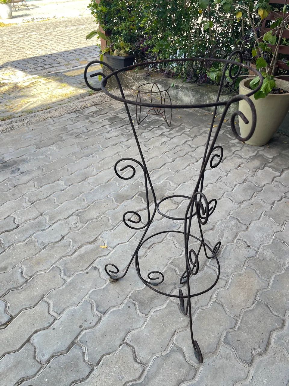 Base de ferro para jarro - Foto 2