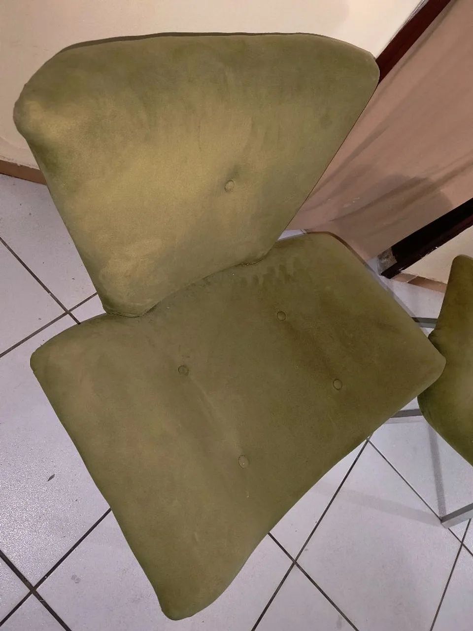 Par De Poltronas / Cadeiras Decorativas Suede Para Sala, Quarto Ou Recepção - Foto 5