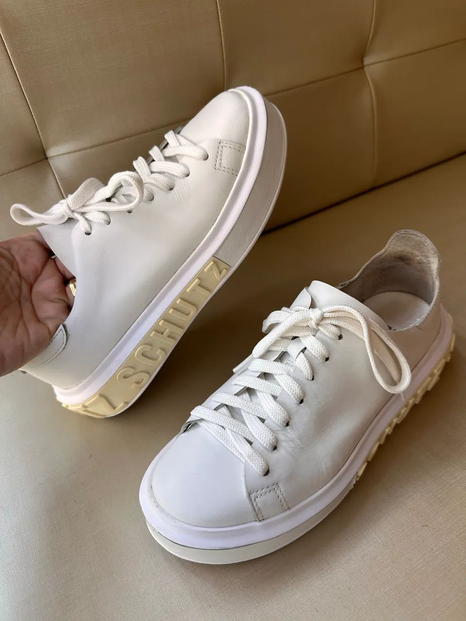 Tênis feminino Schutz Branco, 36 - Foto 2