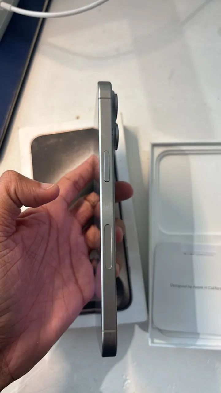 Iphone 15 Pro Max 256GB (com caixa, sem defeito)  - Foto 3