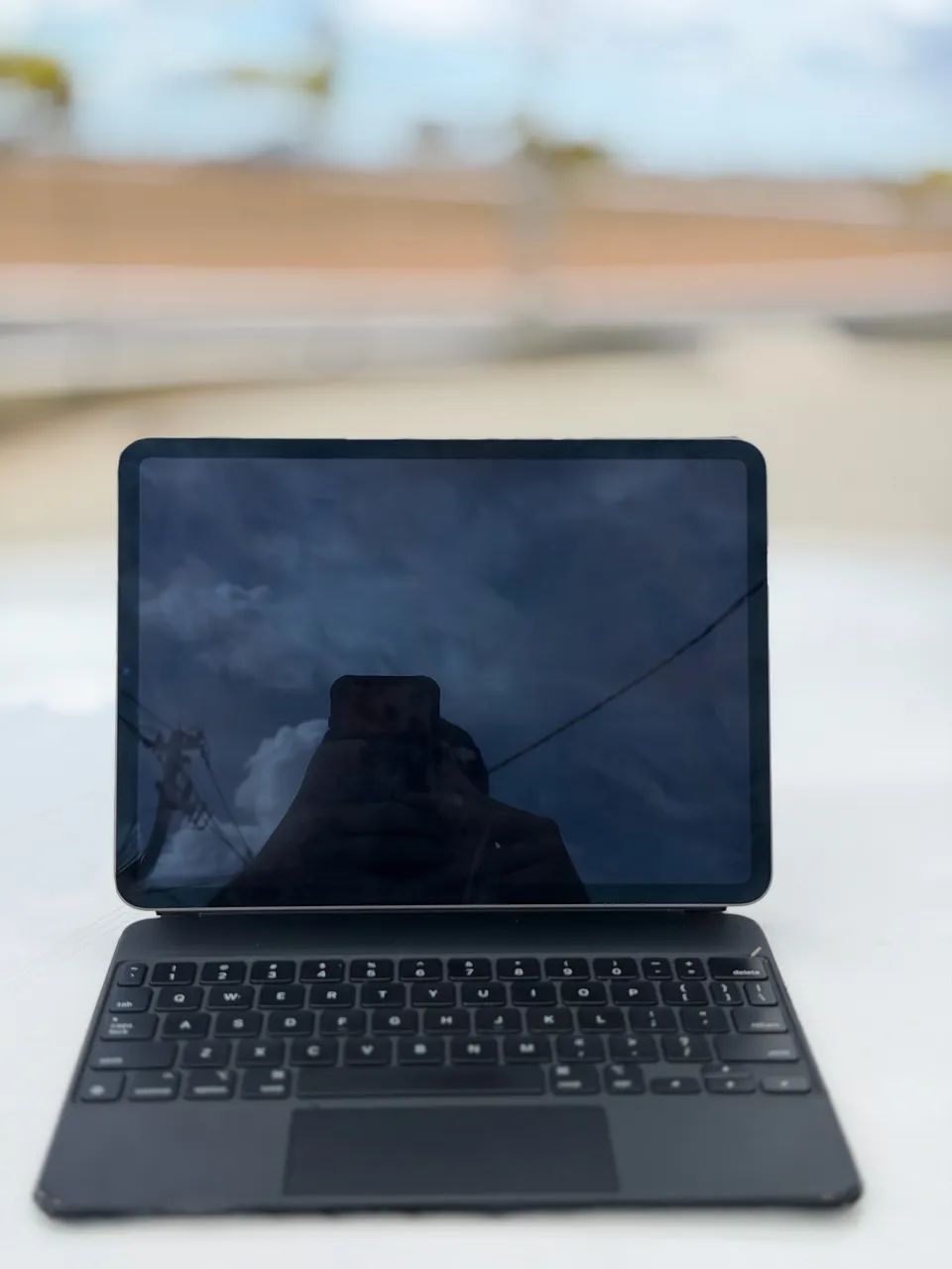 IPad Pro 11 M1 (Apple Pencil + Teclado apple Grátis) Pra vender logo  - Foto 2