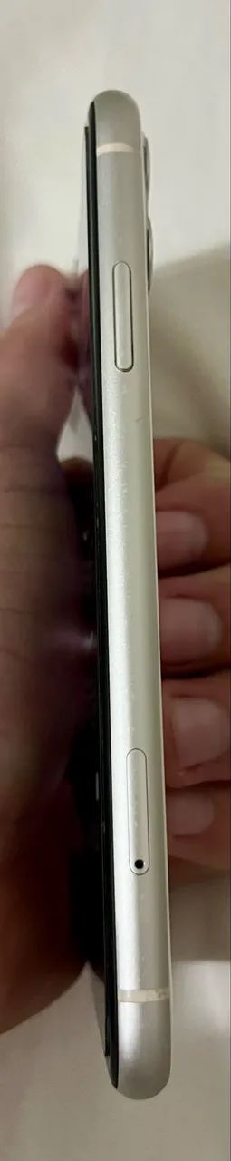 iPhone 11  - Foto 5