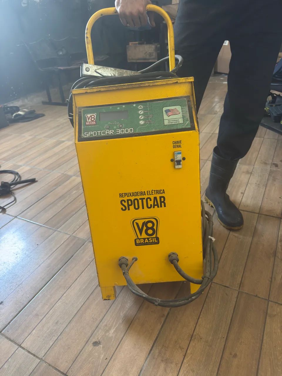 Repuxadeira elétrica pra funilarias 