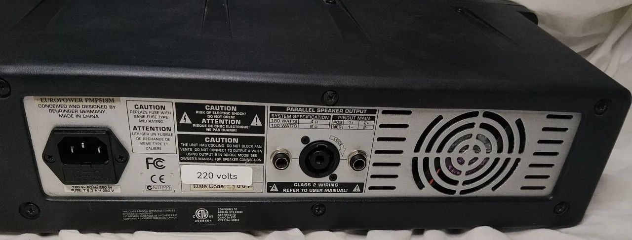 Mixer Amplificado Behringer PMP500M com equalizador gráfico, Potência 500W e 5 Canais - Foto 5