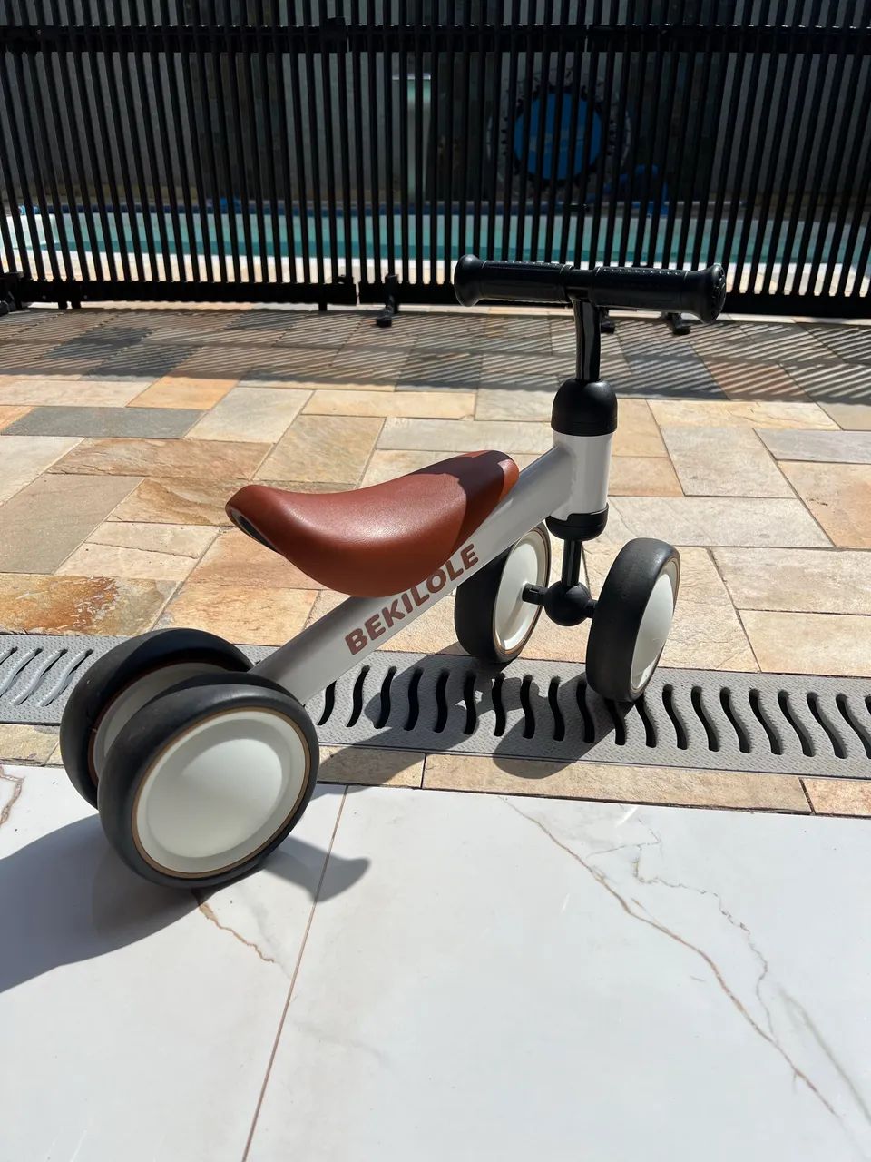 Bicicleta de equilibrio importada