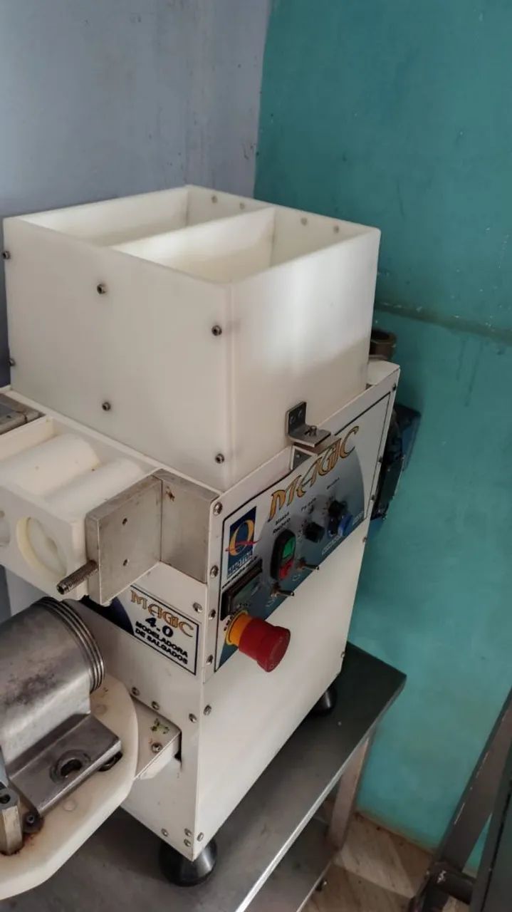 Vendo máquina de salgado 