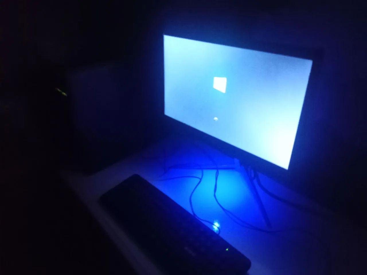 Computador i3 de 4g, 4 gb de ram com placa de video integrada