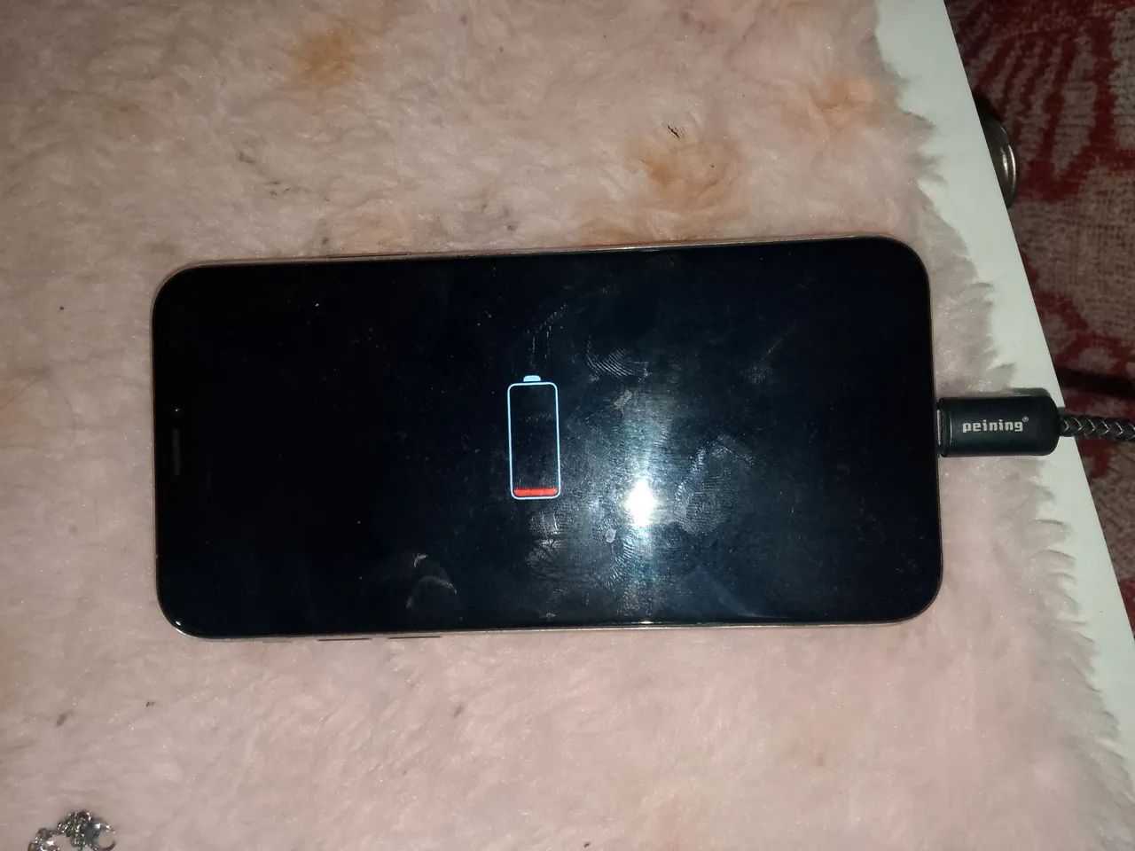 iPhone x ,com problema para carregar! - Foto 4
