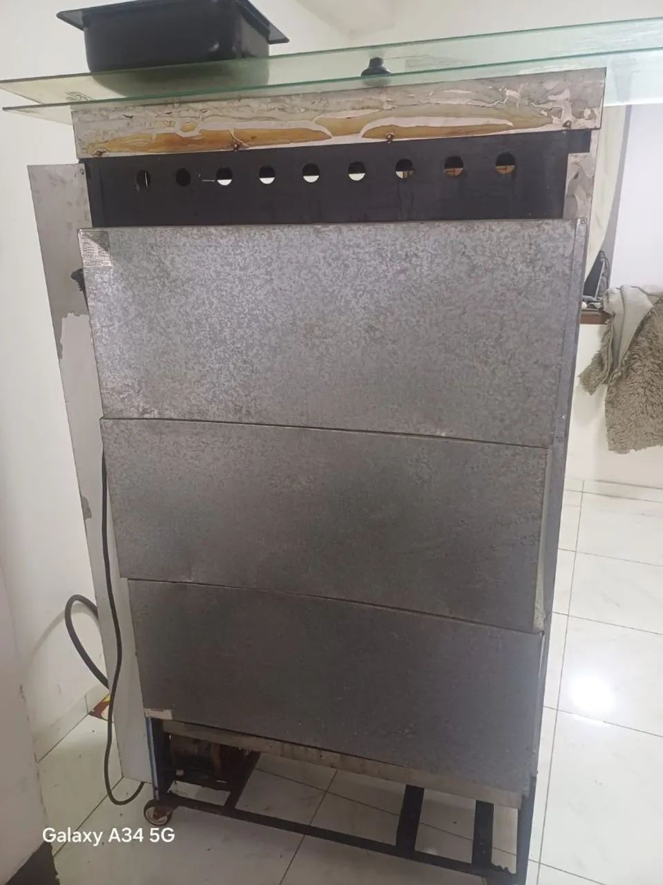 Máquina de assar frango semi nova  - Foto 3