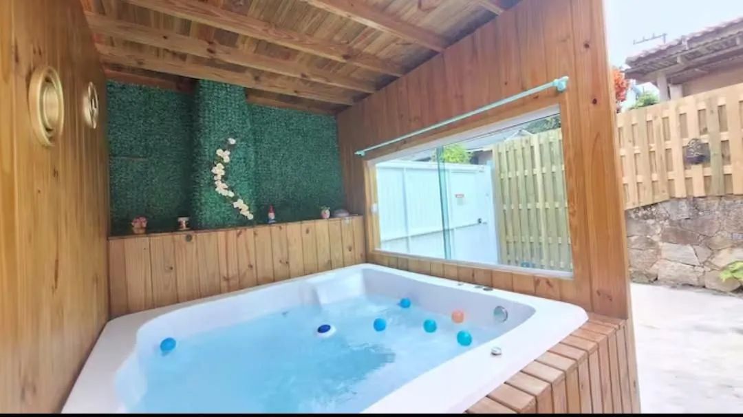Casa com jacuzzi em Florianópolis 