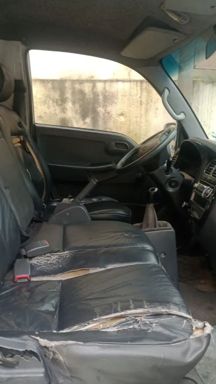 KIA BONGO 2500