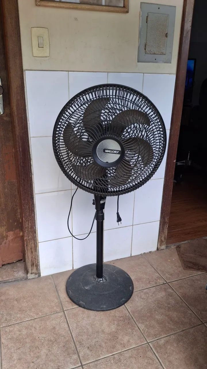 Ventilador 220v mallory coluna