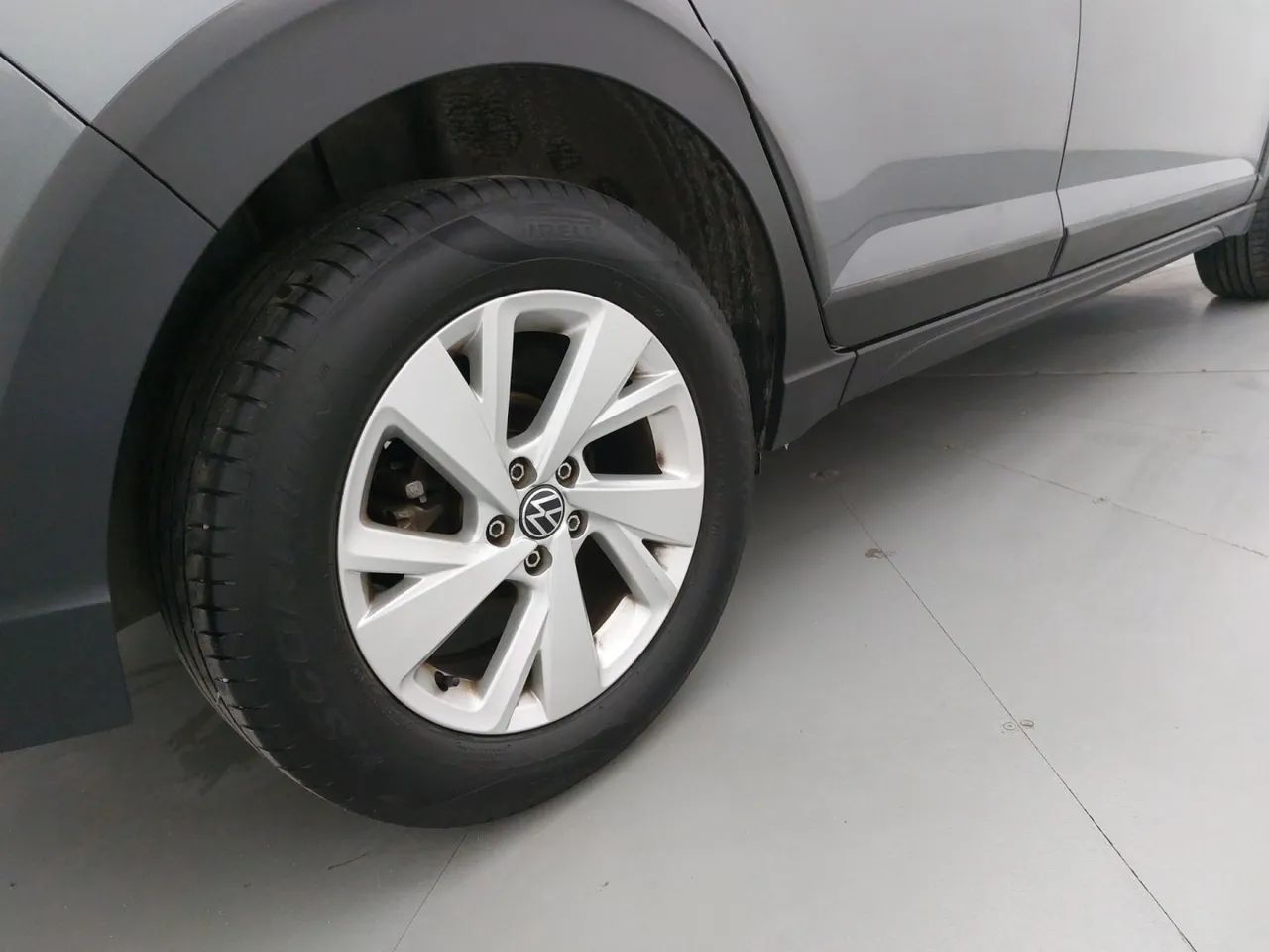 Volkswagen Nivus Comfortline 1.0 200 TSI Flex Aut., foto 14 de 18