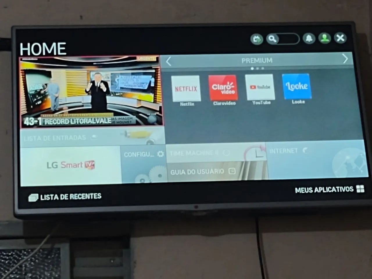 Tv Smart Lg 42 polegadas imagem perfeita sem detalhes . - Foto 2