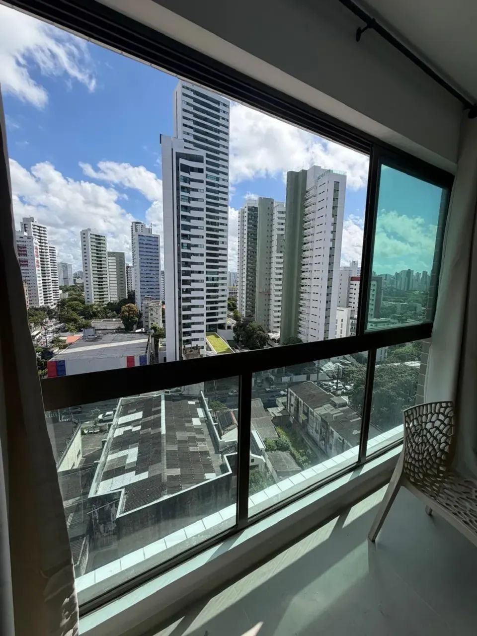 Alugo flat mobiliado com 1 quarto, no melhor trecho da Torre. - Foto 3