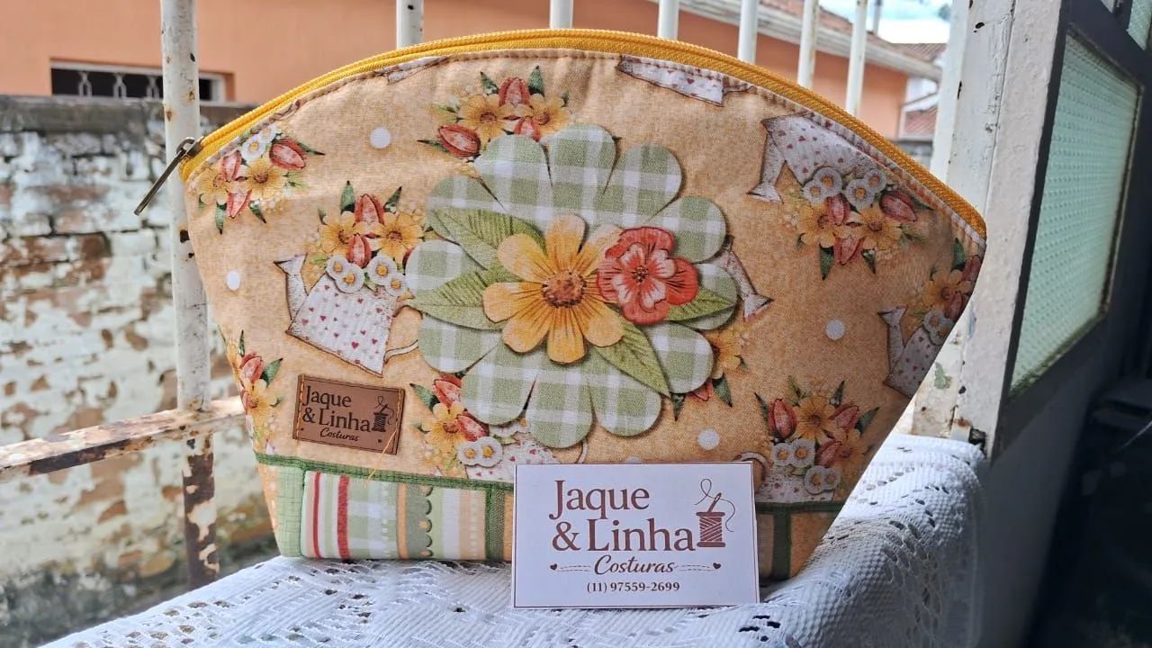Bolsinhas, nescesarie, bolsas,estojos, presente  - Foto 2