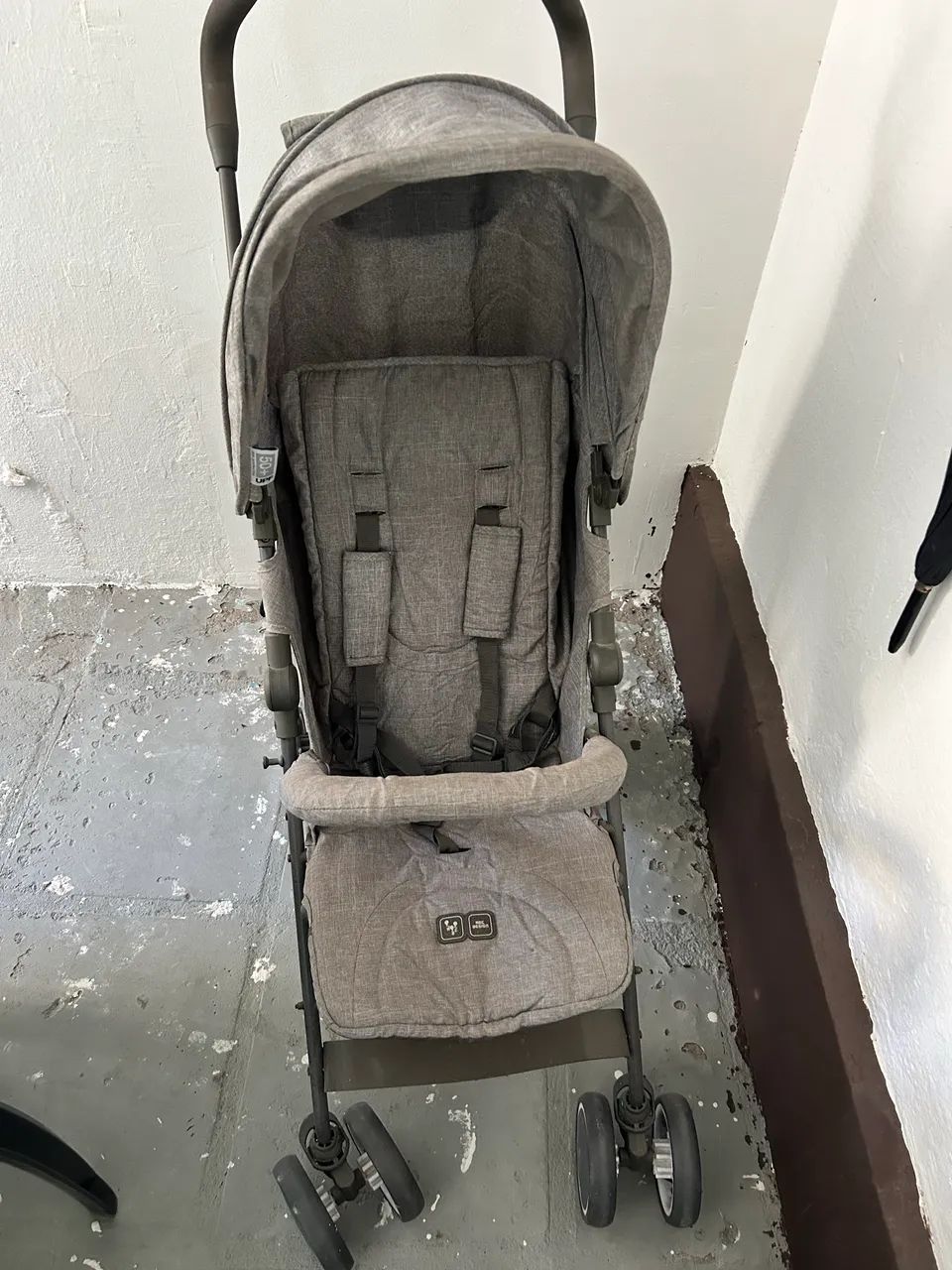 Carrinho de bebê em ótimo estado  - Foto 2