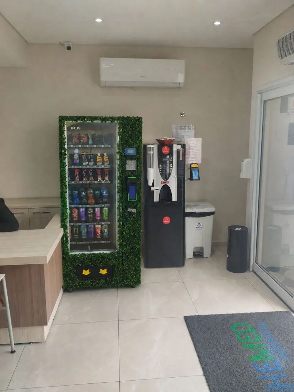 Vending machine / geladeira de venda automática  - Foto 4
