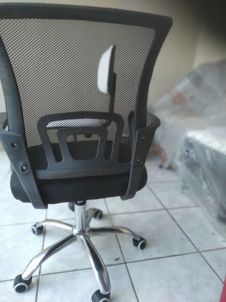2 cadeira escritorio - Foto 3