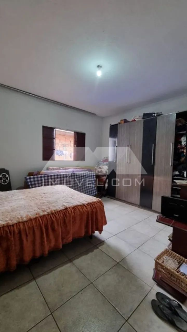 CASA À VENDA COM 2 DORMITÓRIOS, QUINTAL E GARAGEM EXCELENTE OPORTUNIDADE! - Foto 5