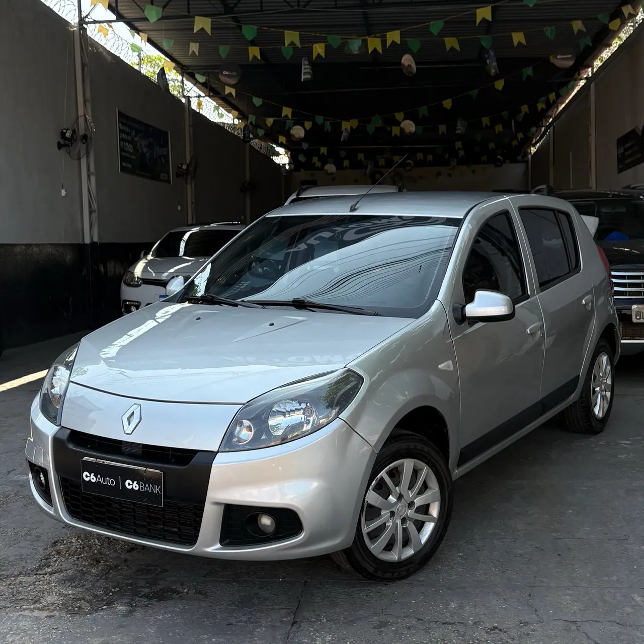 Renault Sandero 2014